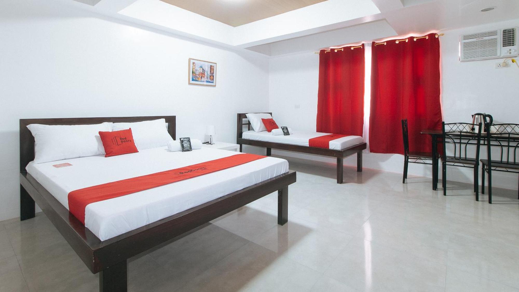 Reddoorz Near Ust Sampaloc Manila Hotel Екстериор снимка