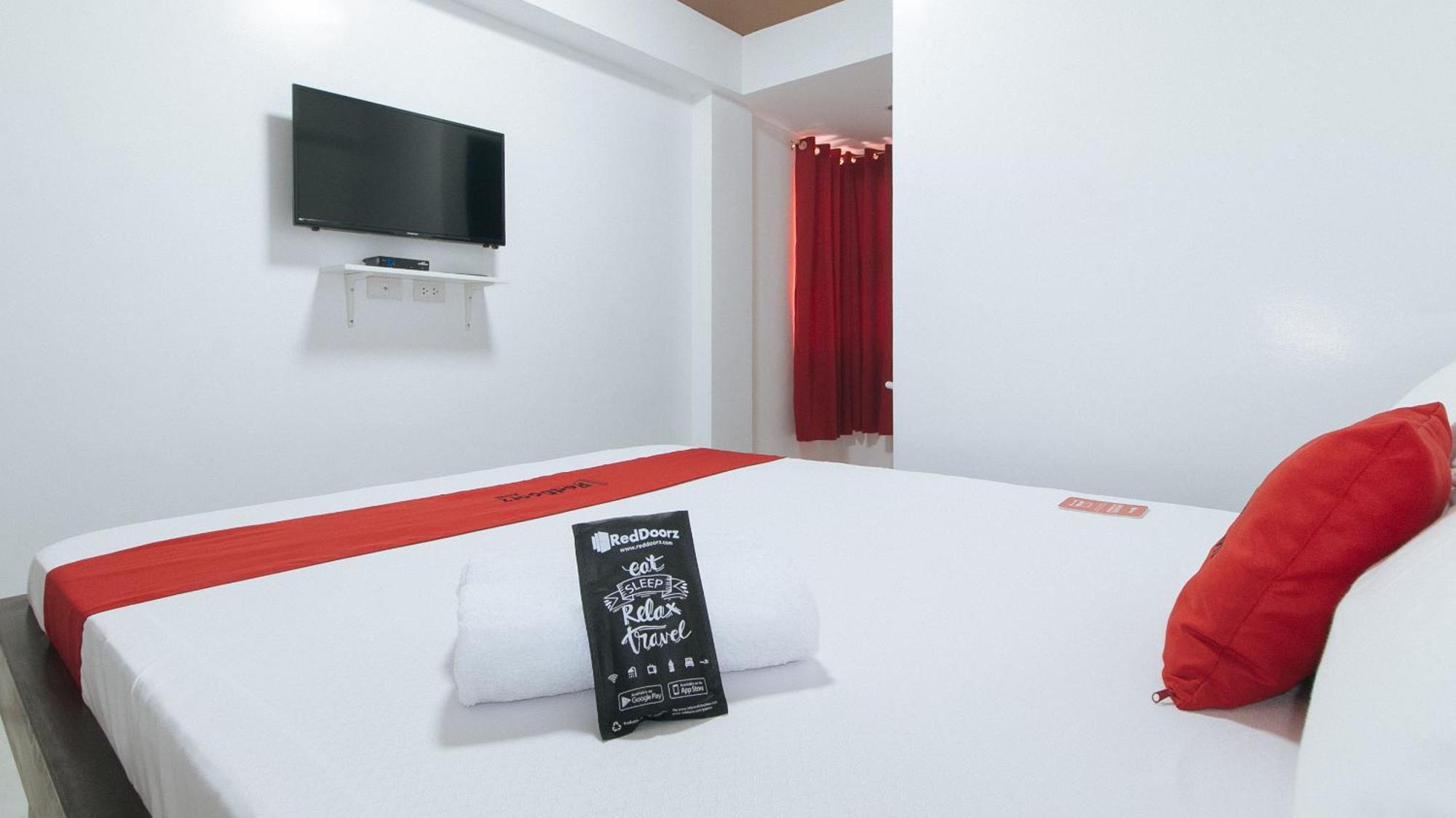 Reddoorz Near Ust Sampaloc Manila Hotel Екстериор снимка