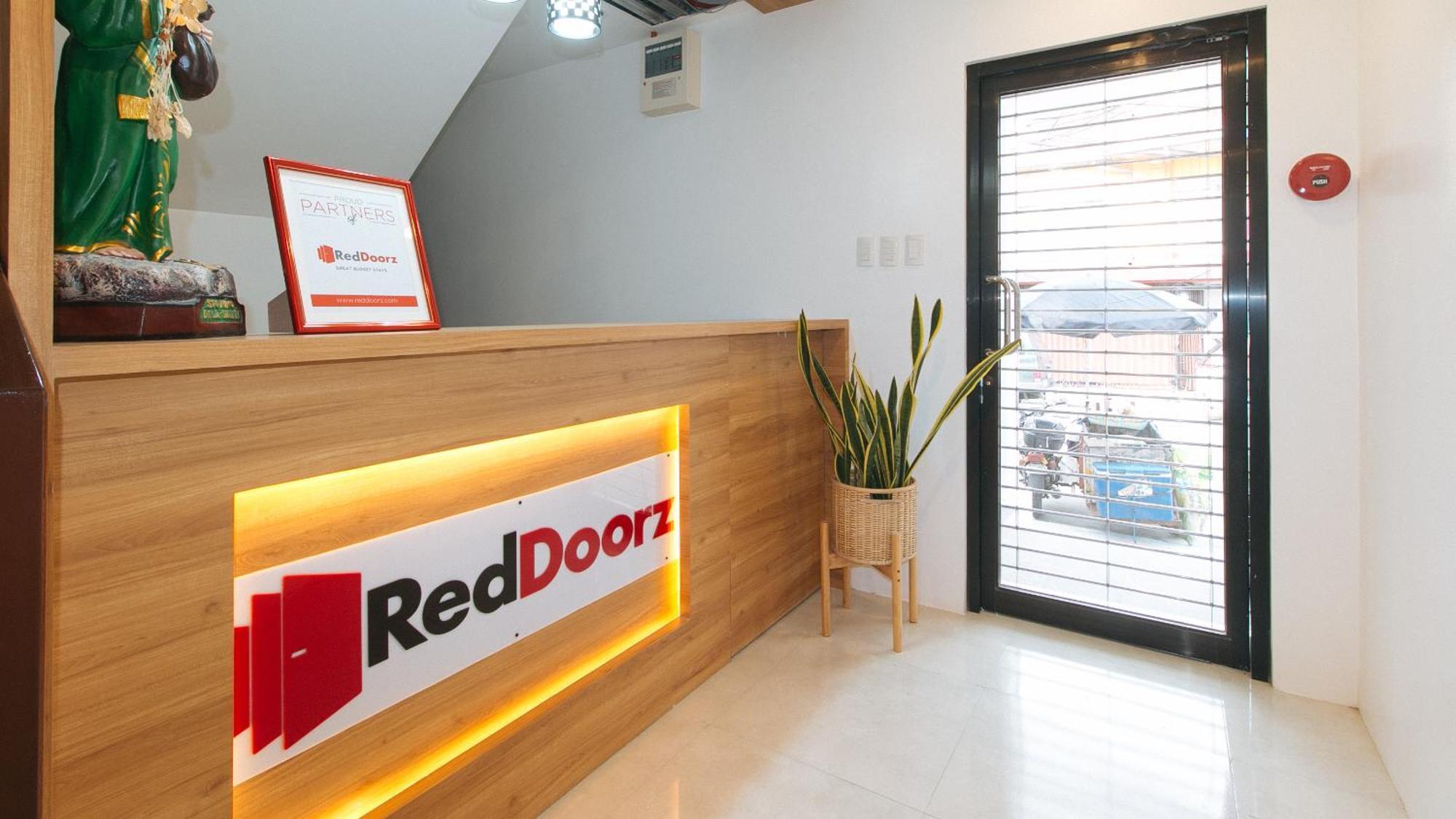 Reddoorz Near Ust Sampaloc Manila Hotel Екстериор снимка